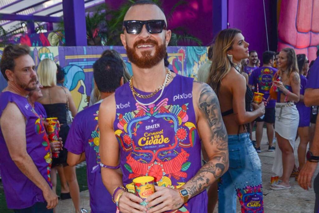 Fred Bruno curtindo Carnaval de São Paulo